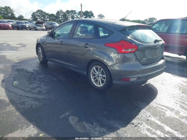 صورة 3 لـ 2016 FORD FOCUS SE