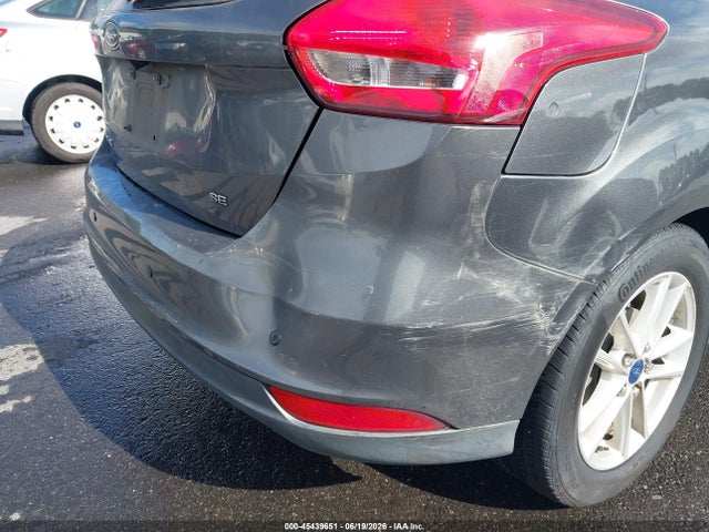 صورة 6 لـ 2016 FORD FOCUS SE