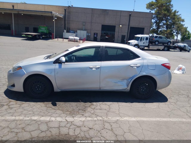 2017 Toyota COROLLA LE — миниатюра 15