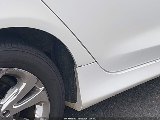 صورة مصغرة 12 لـ 2016 Chrysler 200 LIMITED
