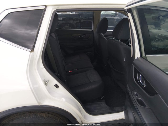 2019 NISSAN ROGUE SV 8