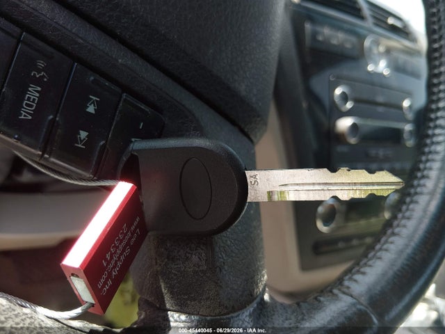 صورة مصغرة 11 لـ 2009 FORD FUSION SEL