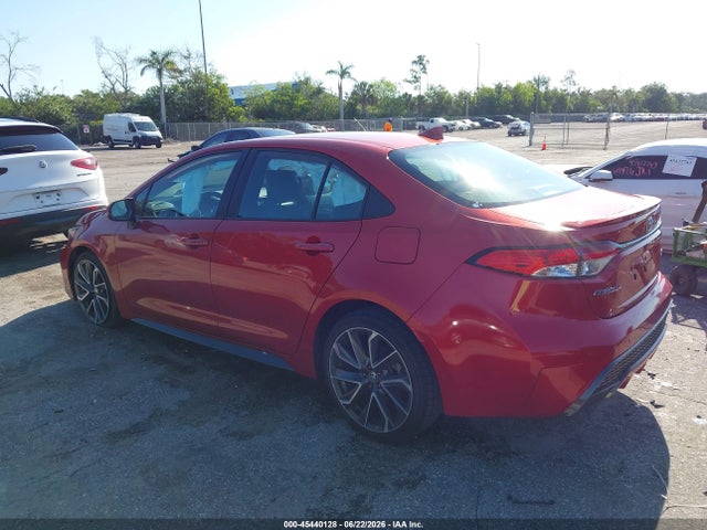 2020 Toyota COROLLA SE photo 3