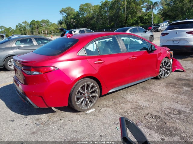 2020 Toyota COROLLA SE photo 4