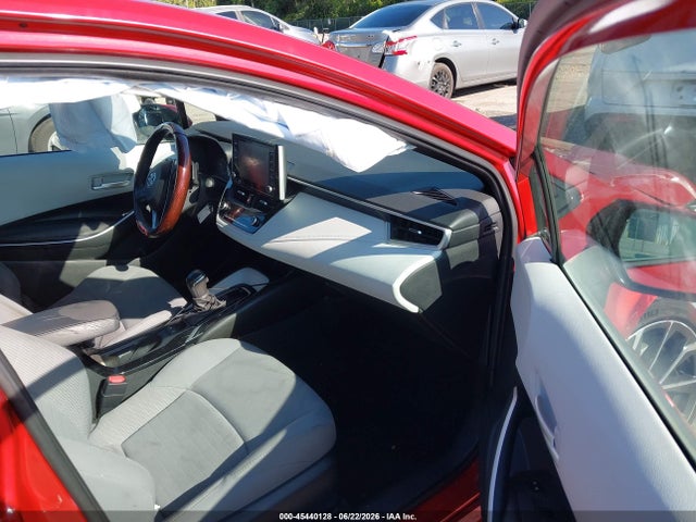 2020 Toyota COROLLA SE photo 5