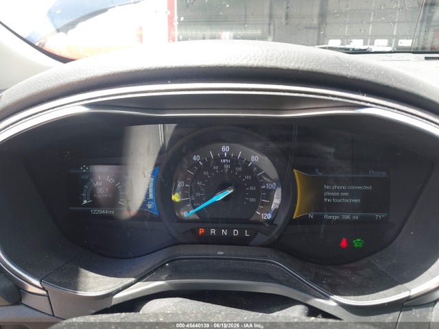 صورة 7 لـ 2020 FORD FUSION HYBRID SE