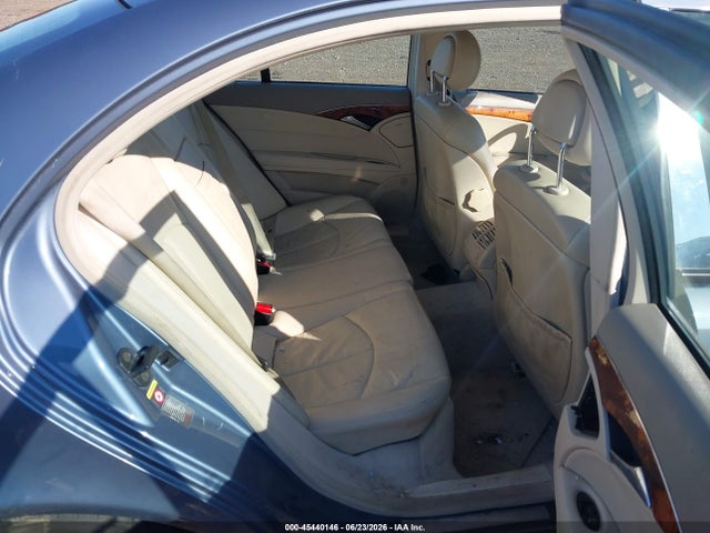 صورة 8 لـ 2003 Mercedes-BENZ E 320