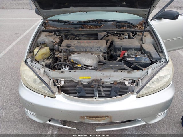 2005 Toyota CAMRY STD 照片 10
