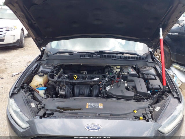 صورة 10 لـ 2016 FORD FUSION S