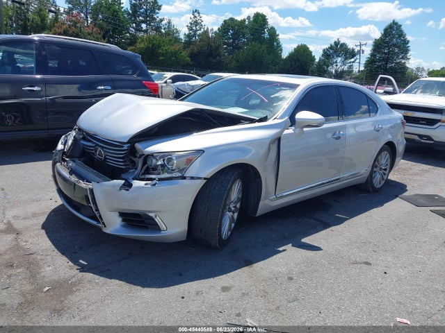 صورة 2 لـ 2014 Lexus LS 460