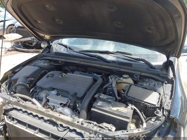 2022 Chevrolet MALIBU FWD LT 照片 10