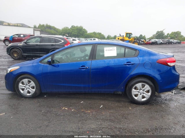 صورة مصغرة 14 لـ 2017 KIA FORTE LX