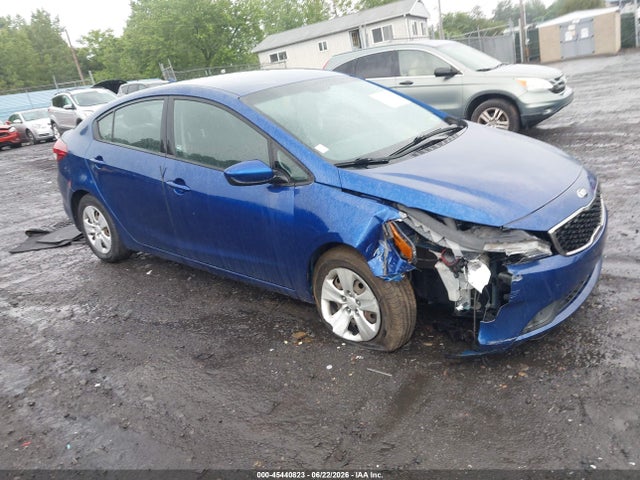 2017 KIA FORTE LX 照片 1