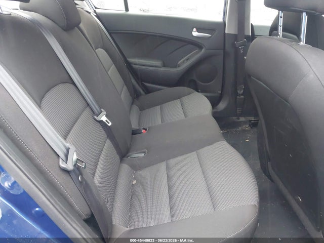 2017 KIA FORTE LX 照片 8