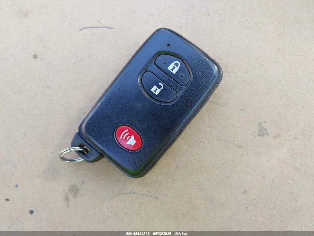 صورة مصغرة 11 لـ 2012 Toyota PRIUS TWO