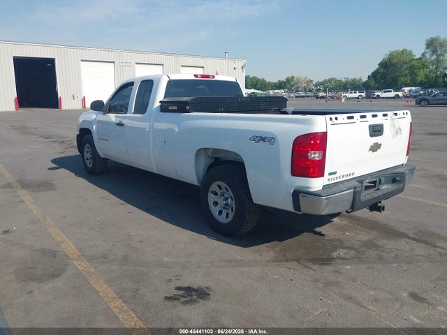 2010 Chevrolet SILVERADO 1500 WORK TRUCK — миниатюра 3
