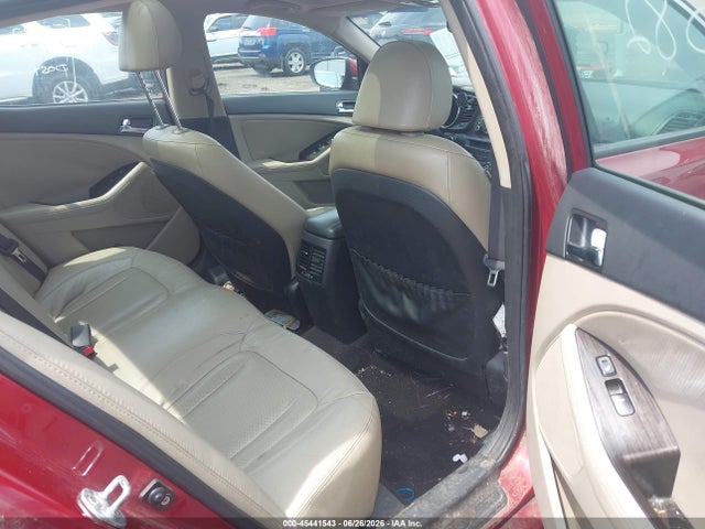 صورة 8 لـ 2011 KIA OPTIMA EX