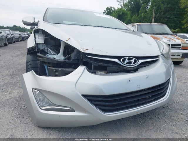 صورة مصغرة 13 لـ 2015 Hyundai ELANTRA SE