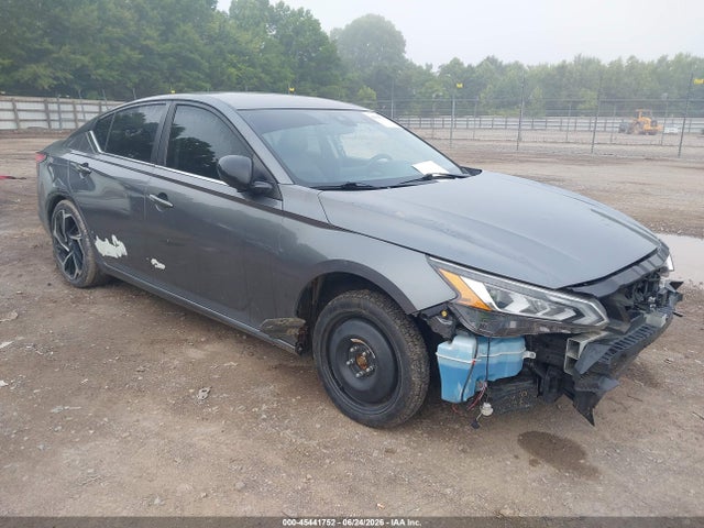 2021 NISSAN ALTIMA SR FWD