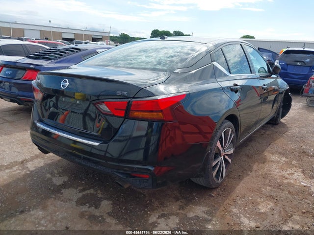 2020 Nissan ALTIMA SR FWD 照片 4