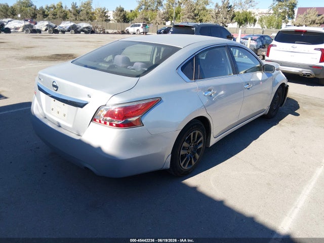 صورة 4 لـ 2015 Nissan ALTIMA 2.5 S