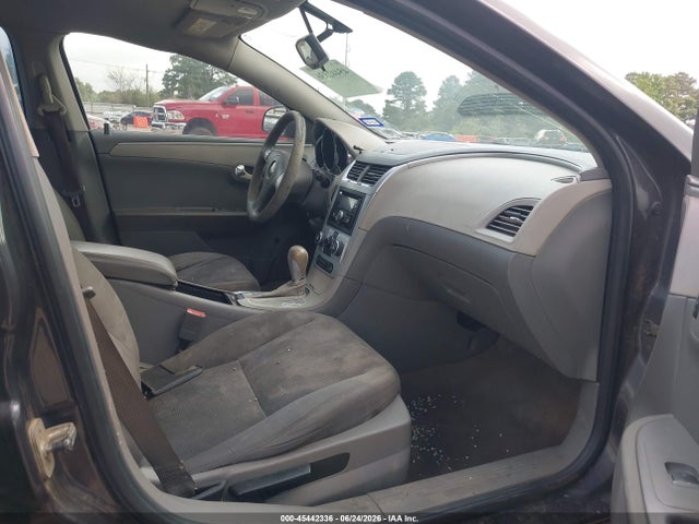 2010 Chevrolet MALIBU LS 照片 5