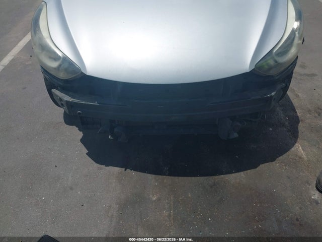 صورة 6 لـ 2016 Hyundai ELANTRA SE