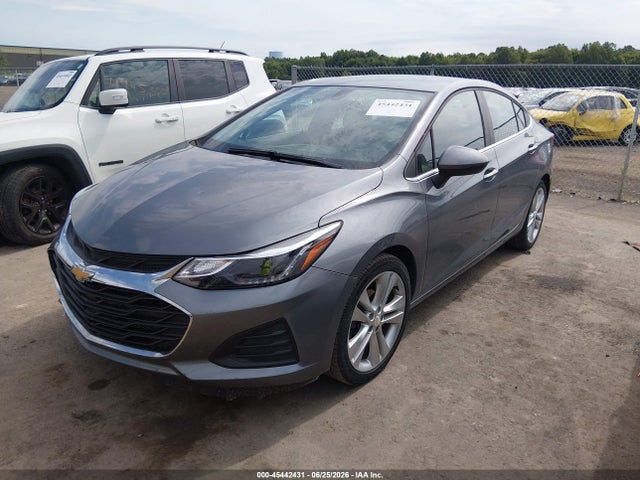 صورة 2 لـ 2019 Chevrolet CRUZE LT