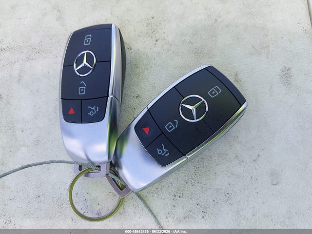 2023 MERCEDES-BENZ GLB 250 4MATIC 11