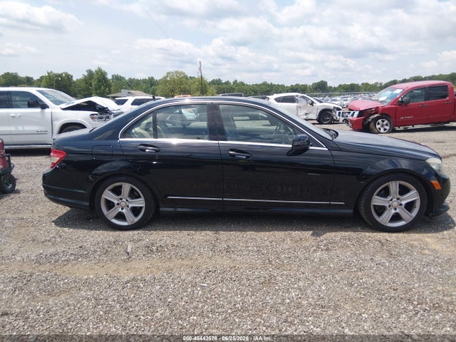 صورة مصغرة 13 لـ 2011 Mercedes-BENZ OTHERS