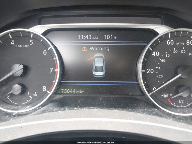 2023 Nissan ALTIMA SR FWD photo 7