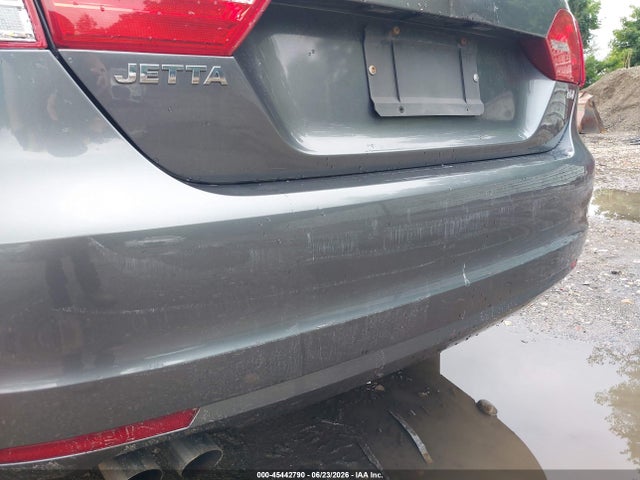صورة 6 لـ 2013 Volkswagen JETTA 2.0L TDI