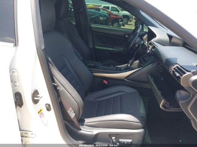 صورة مصغرة 17 لـ 2014 Lexus IS 250
