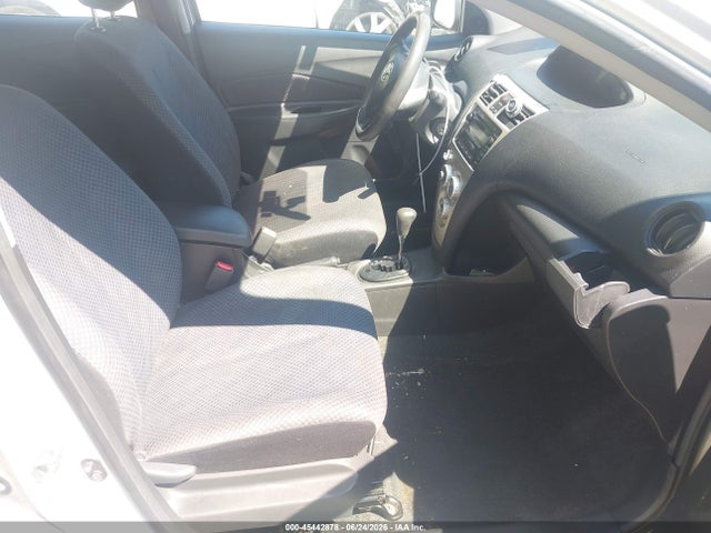 2007 Toyota YARIS 照片 5