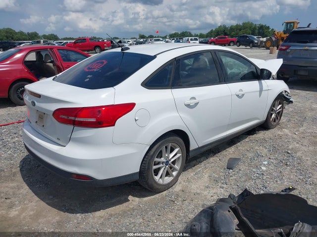 2017 FORD FOCUS SE 照片 4