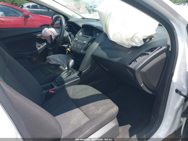 2017 FORD FOCUS SE 照片 5