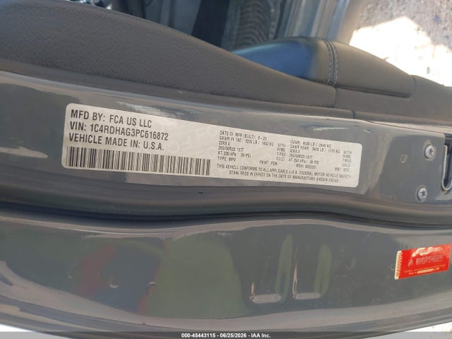 2023 DODGE DURANGO SXT RWD 9