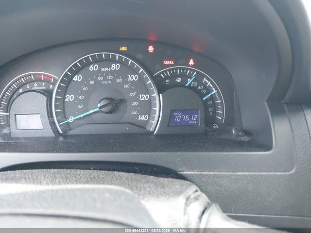 2014 Toyota CAMRY LE photo 7
