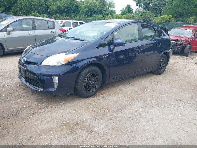 2014 Toyota PRIUS THREE 照片 2