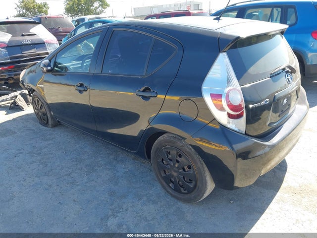 صورة 3 لـ 2012 Toyota PRIUS C ONE