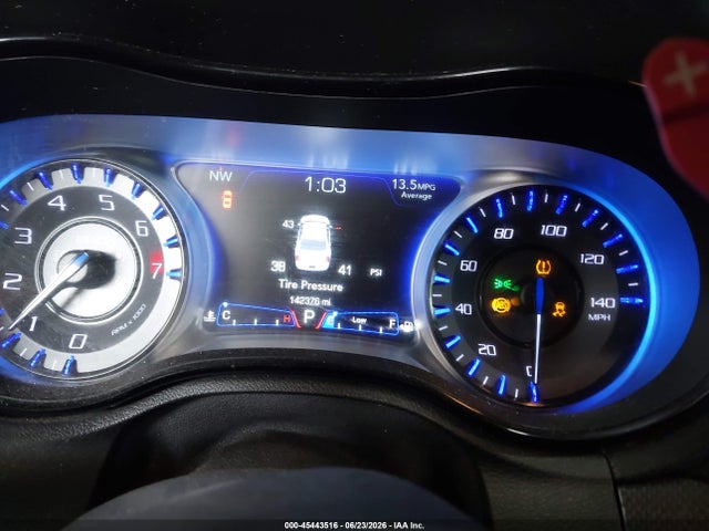 صورة 7 لـ 2016 Chrysler 300 300S