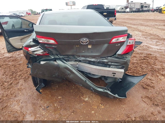 صورة 6 لـ 2014 Toyota CAMRY LE