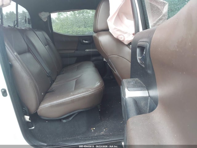 2018 Toyota TACOMA LIMITED 照片 8