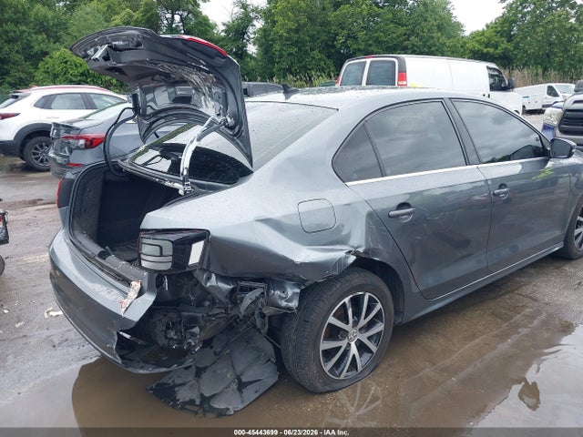 2017 Volkswagen JETTA 1.4T SE — фото 6