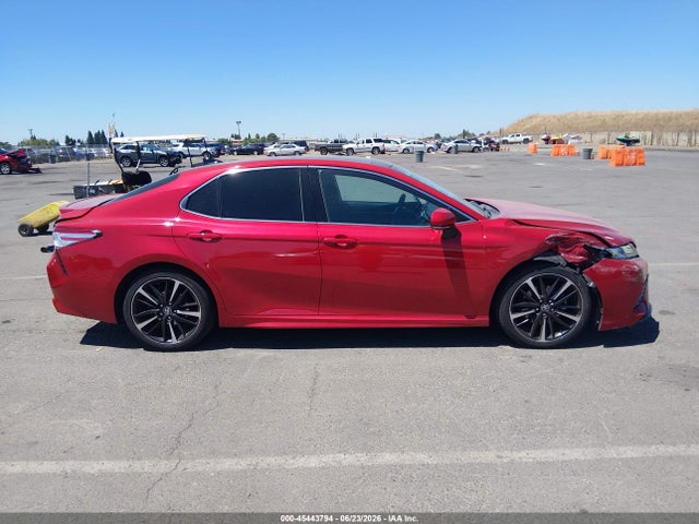 2020 Toyota CAMRY XSE thumbnail 13
