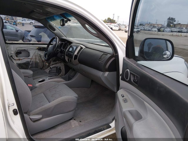 2009 Toyota TACOMA PRERUNNER V6 photo 5