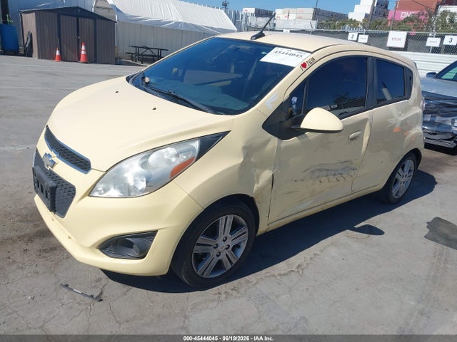 صورة 2 لـ 2013 Chevrolet SPARK 1LT AUTO