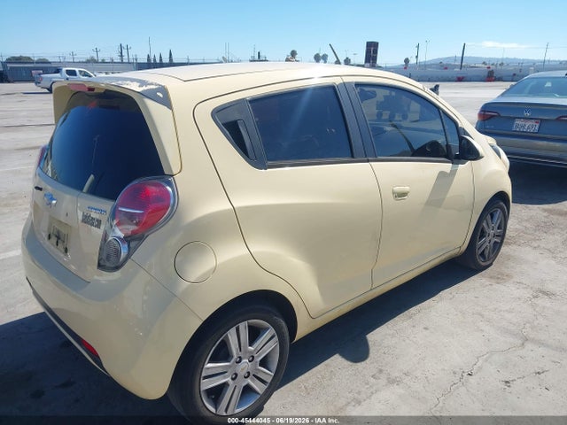 صورة 4 لـ 2013 Chevrolet SPARK 1LT AUTO