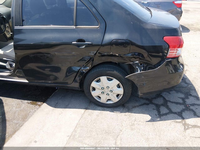 2007 Toyota YARIS photo 6