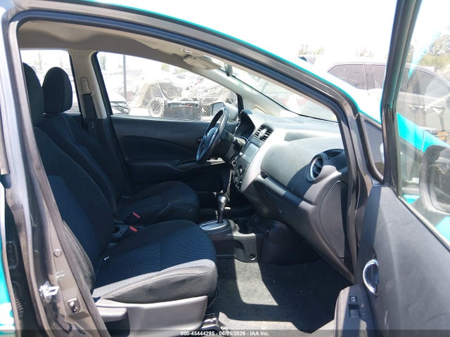 2019 Nissan VERSA NOTE SV photo 5